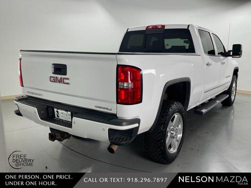 2015 GMC Sierra 2500 Denali