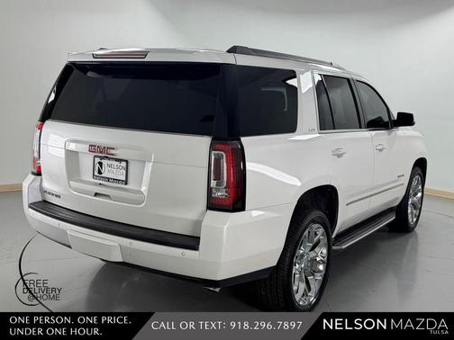White Frost Tri-Coat 2017 GMC Yukon SLT