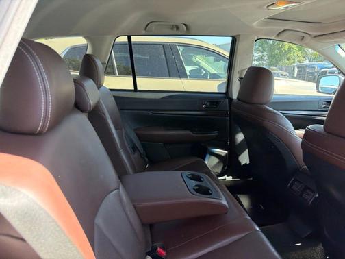 Carbide Gray Metallic 2014 Subaru Outback 3.6R Limited