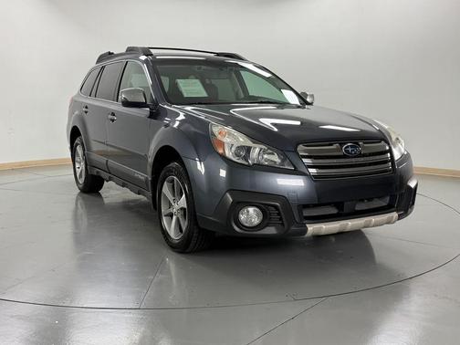 Carbide Gray Metallic 2014 Subaru Outback 3.6R Limited