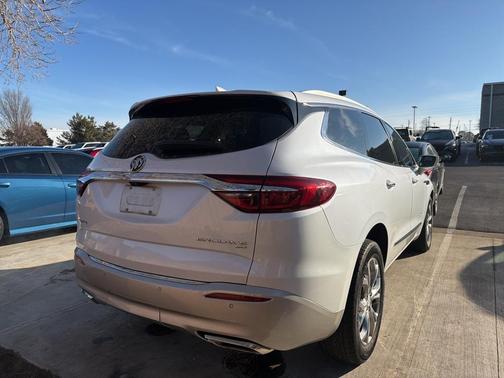2018 Buick Enclave Avenir
