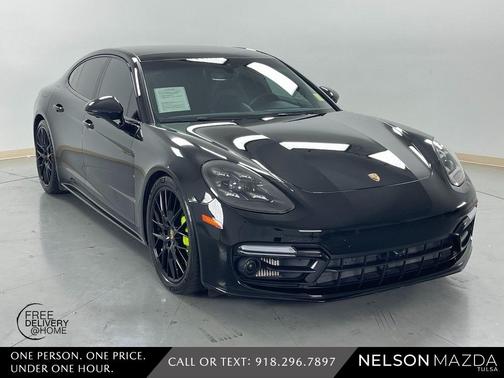 2018 Porsche Panamera Turbo S
