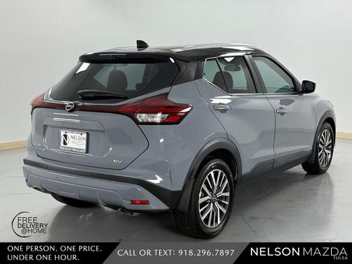 2022 Nissan Kicks SV