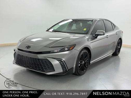 Metal 2025 Toyota Camry SE