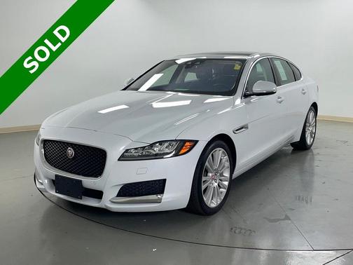 2020 Jaguar XF 25t Premium