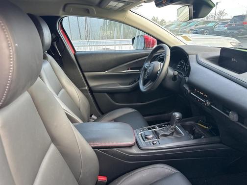 2022 Mazda CX-30 2.5 S Select Package