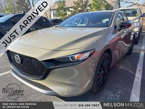 2025 Mazda Mazda3 2.5 Carbon Turbo