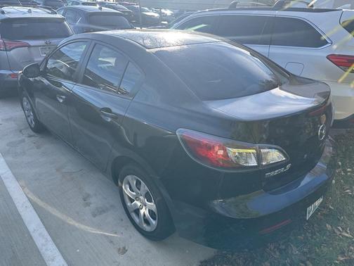 2013 Mazda Mazda3 i SV