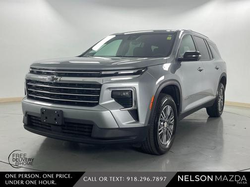 2024 Chevrolet Traverse LT