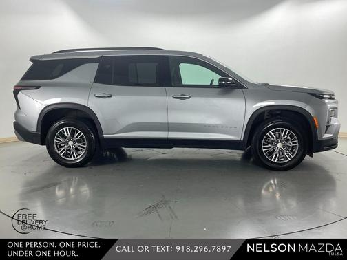 2024 Chevrolet Traverse LT