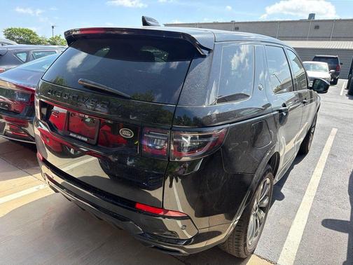 Narvik Black 2020 Land Rover Discovery Sport R-Dynamic SE
