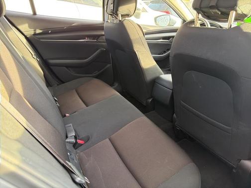 2021 Mazda Mazda3 2.0 FWD
