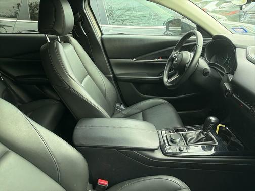 Platinum Quartz Metallic 2024 Mazda CX-30 Select