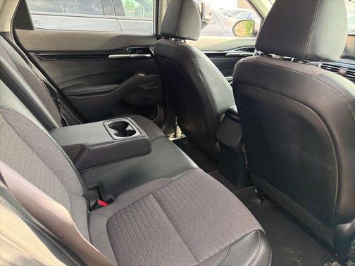 Snow White Pearl 2021 Kia Seltos S