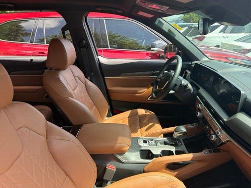 Ebony Black 2025 Kia Telluride EX X-Line