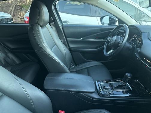 2024 Mazda CX-30 Select