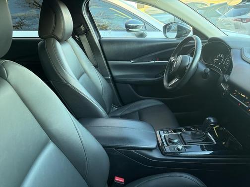 2024 Mazda CX-30 Select