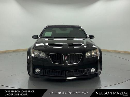 Panther Black Metallic 2009 Pontiac G8 GT