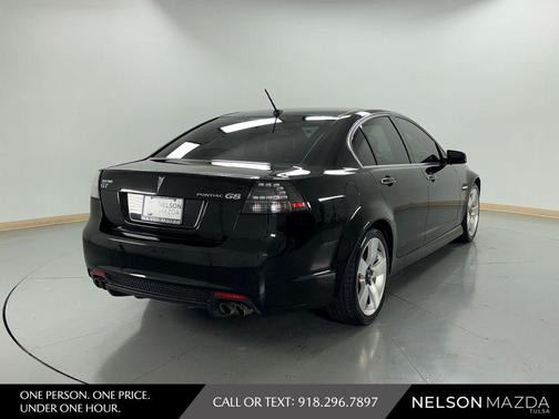 Panther Black Metallic 2009 Pontiac G8 GT