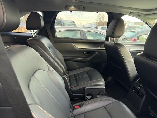 2025 Mazda CX-90 Premium