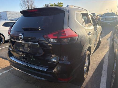 Magnetic Black 2020 Nissan Rogue SV