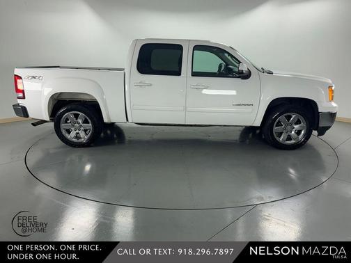 Summit White 2013 GMC Sierra 1500 SLT