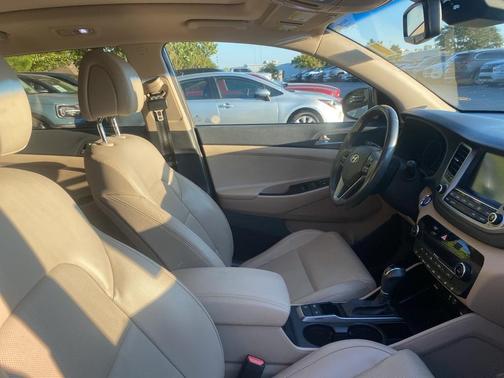 2016 Hyundai TUCSON Limited