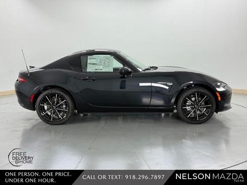 Jet Black Mica 2026 Mazda MX-5 Miata GRAND TOURING