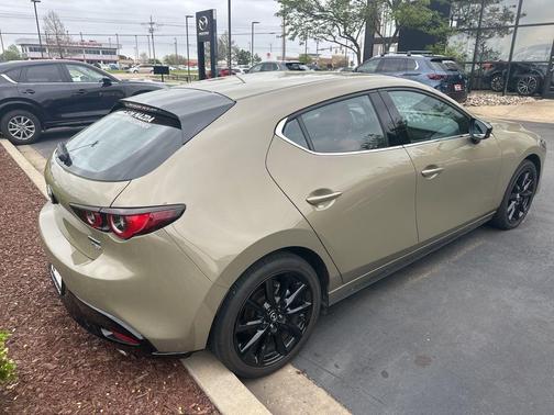 Zircon 2025 Mazda Mazda3 2.5 Carbon Turbo