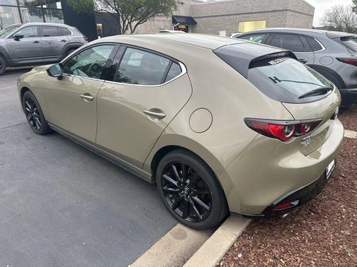 Zircon 2025 Mazda Mazda3 2.5 Carbon Turbo