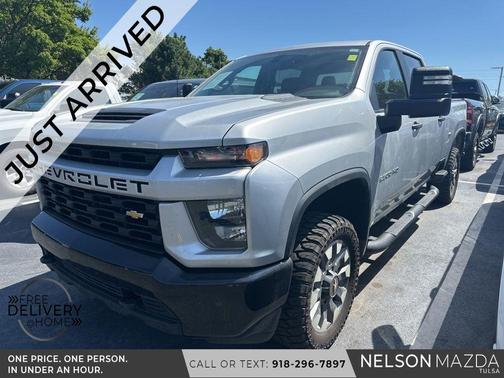 Silver Ice Metallic 2023 Chevrolet Silverado 2500 Custom