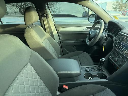 2020 Volkswagen Atlas Cross Sport 2.0T S