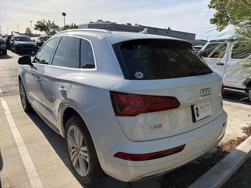 Ibis White 2018 Audi Q5 2.0T Tech Premium