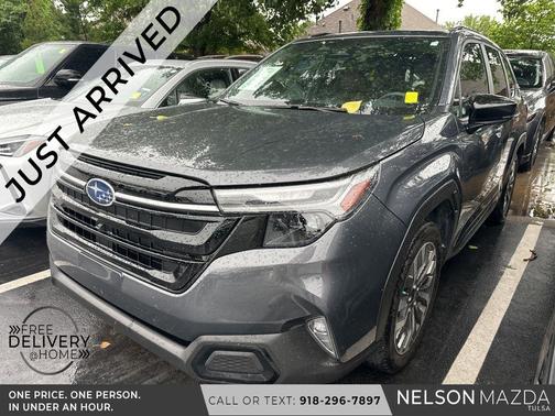 Magnetite Gray Metallic 2025 Subaru Forester Touring