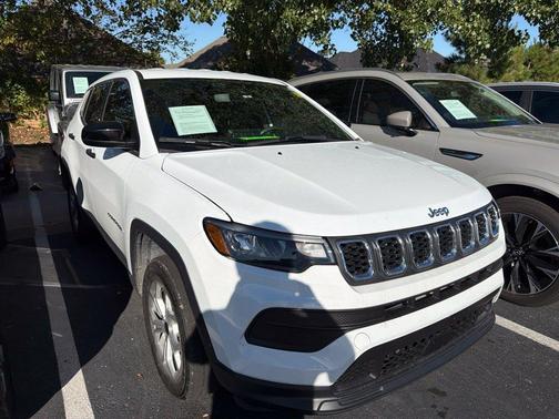 Bright White Clearcoat 2025 Jeep Compass Sport