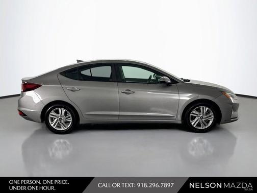 Metal 2020 Hyundai ELANTRA SEL