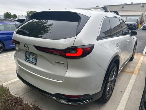 Rhodium White Metallic 2024 Mazda CX-90 Premium Plus