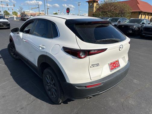 Snowflake White Pearl 2021 Mazda CX-30 Base