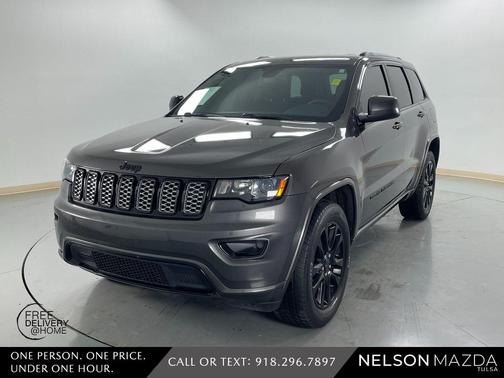 2017 Jeep Grand Cherokee Altitude