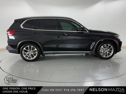 Black Sapphire Metallic 2020 BMW X5 xDrive40i