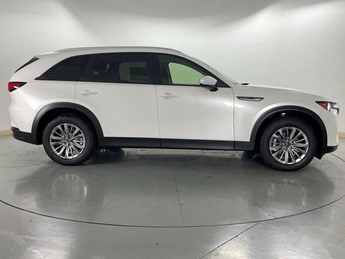 2026 Mazda CX-90 SE