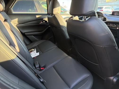 2024 Mazda CX-30 Select