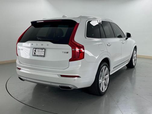 2017 Volvo XC90 Hybrid T8 Inscription
