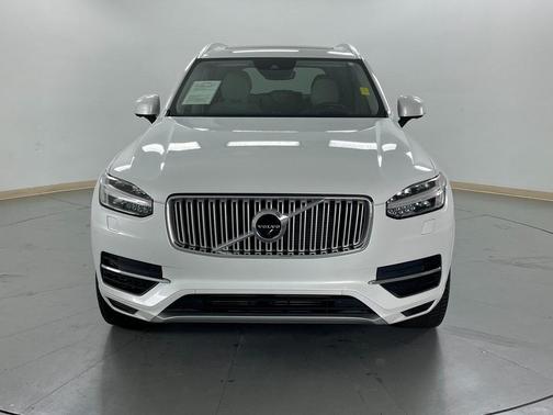 2017 Volvo XC90 Hybrid T8 Inscription