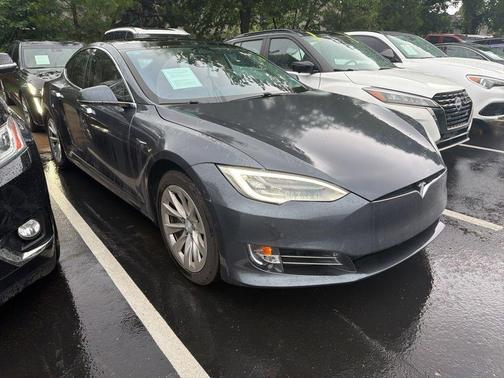 Gray 2018 Tesla Model S 100D