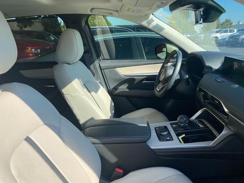 2024 Mazda CX-90 3.3 Turbo Preferred