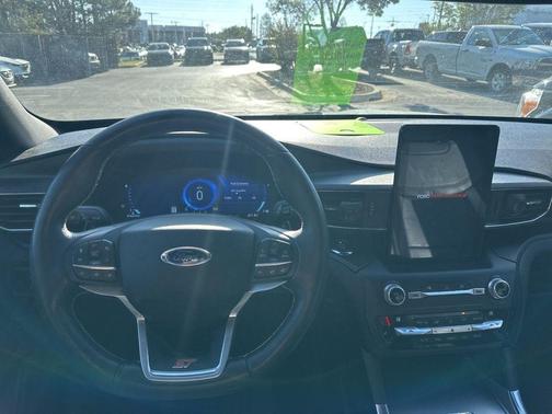 White Metallic 2020 Ford Explorer ST