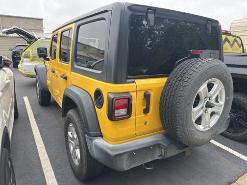 Baja Yellow Clearcoat 2019 Jeep Wrangler Unlimited Sport