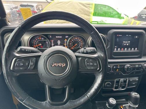 Baja Yellow Clearcoat 2019 Jeep Wrangler Unlimited Sport