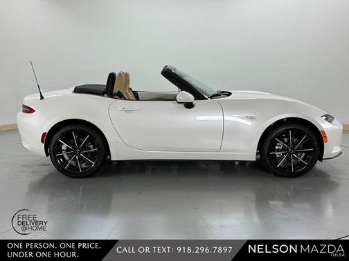 Snowflake White Pearl 2026 Mazda MX-5 Miata Grand Touring